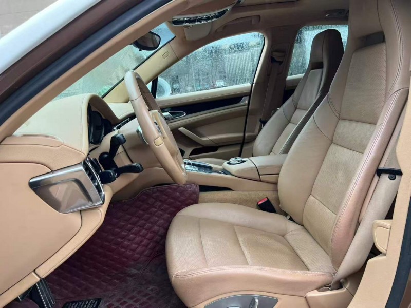 徐州13年保时捷帕拉梅拉7