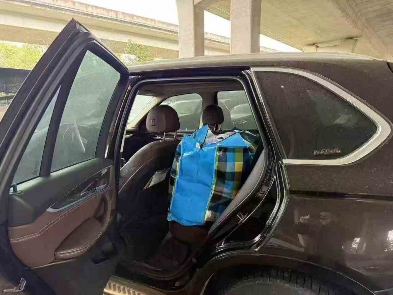 宁波17年宝马X54