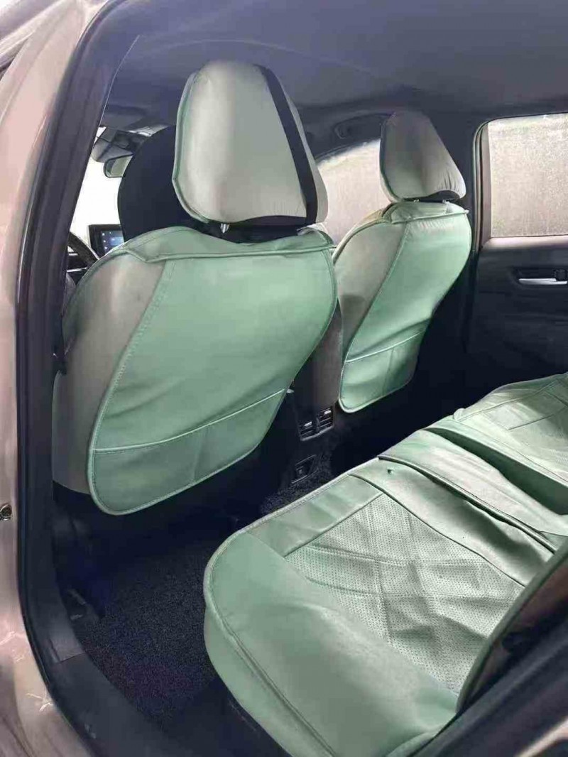 绍兴21年丰田雷凌3