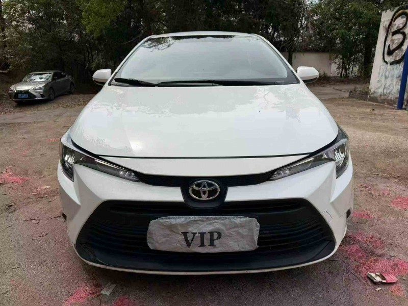 湛江22年丰田雷凌1