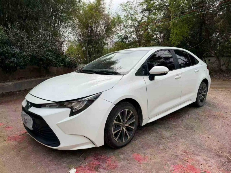 湛江22年丰田雷凌3