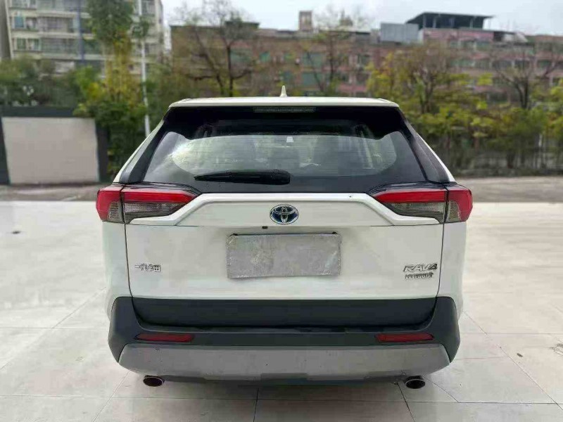 湛江23年丰田RAV4荣放9