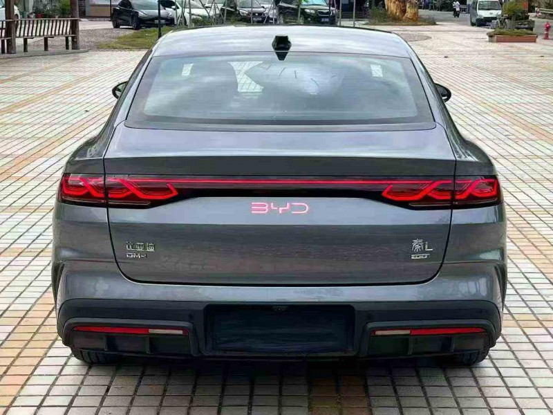 湛江25年比亚迪秦9