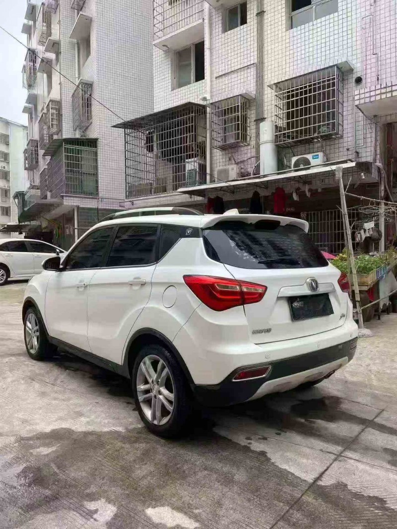 常德18年长安汽车CS358