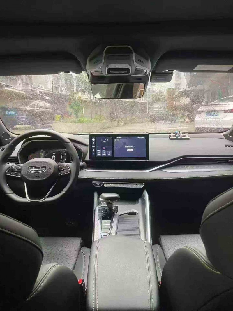 常德24年吉利星瑞4