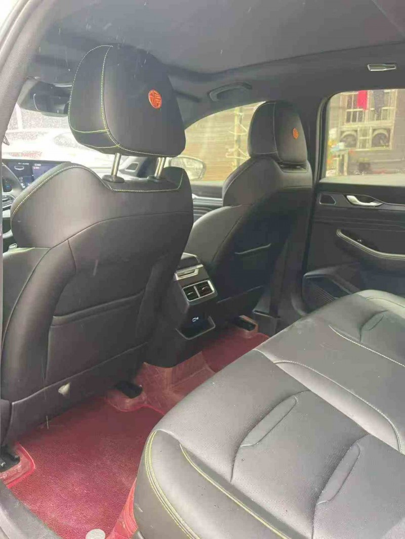 常德24年吉利星瑞5