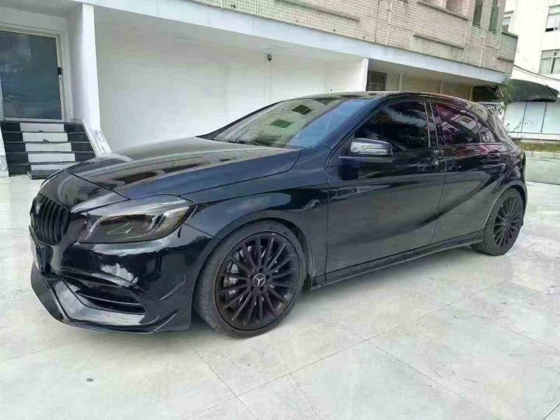 汕头17年奔驰AMG3