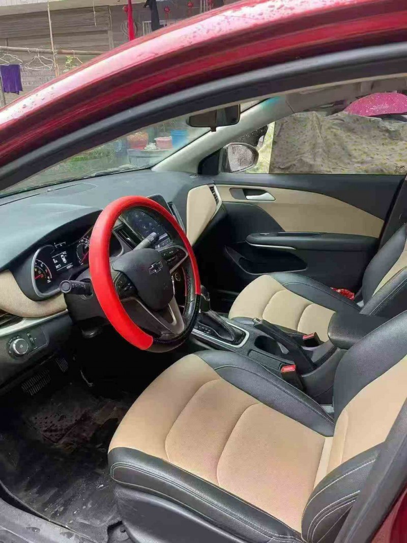 张家界22年雪佛兰科鲁泽6