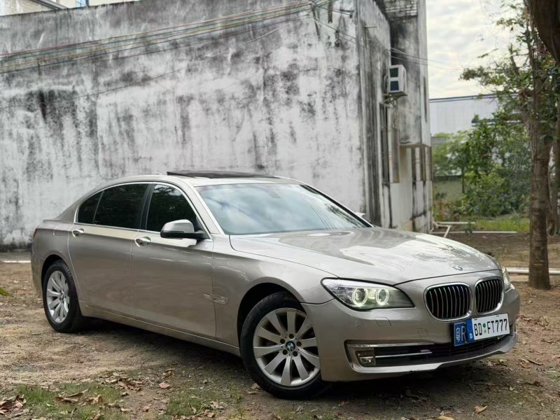 湛江14年宝马7系2
