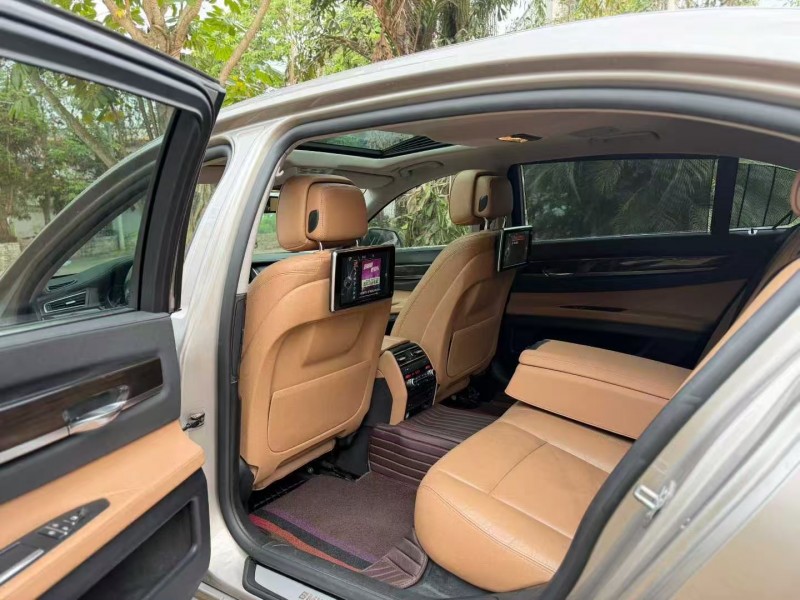 湛江14年宝马7系8