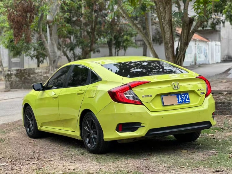 湛江21年本田思域3