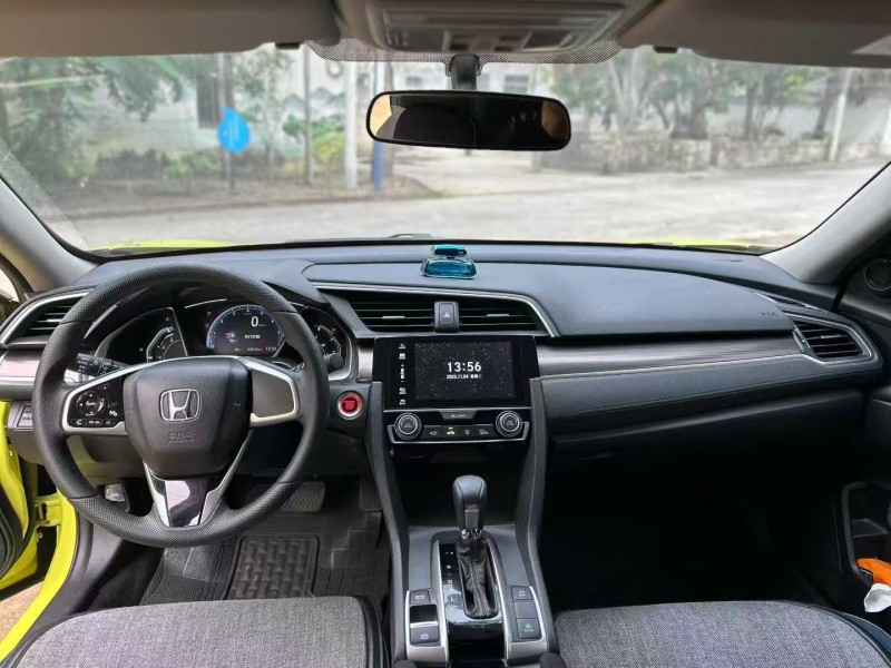 湛江21年本田思域7