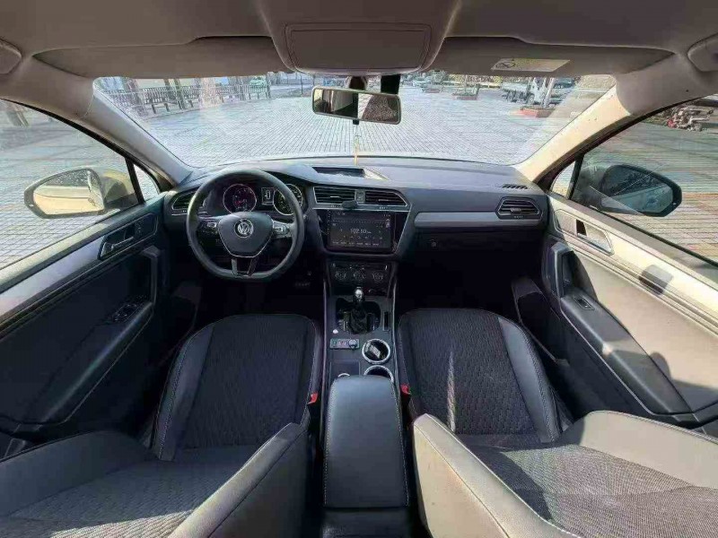 珠海19年大众途观6