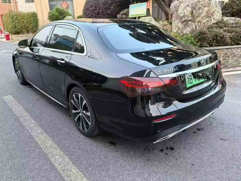 湖州23年奔驰E8