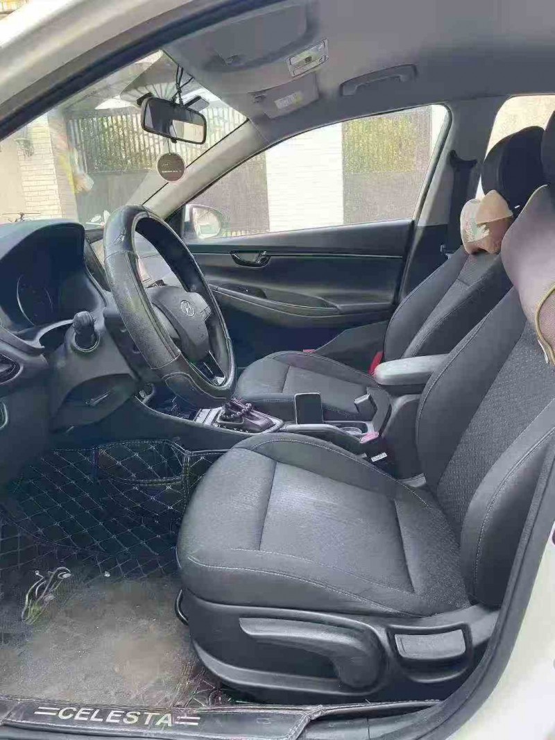 湛江19年现代悦动6