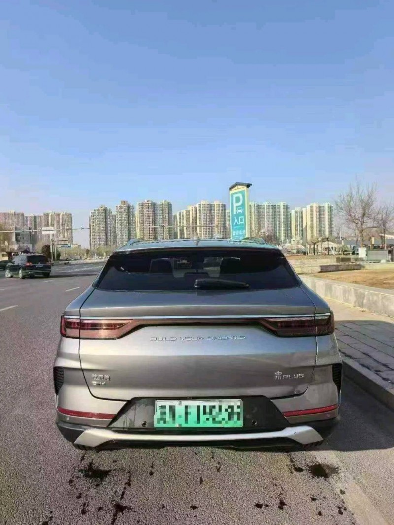 张家口23年比亚迪宋9