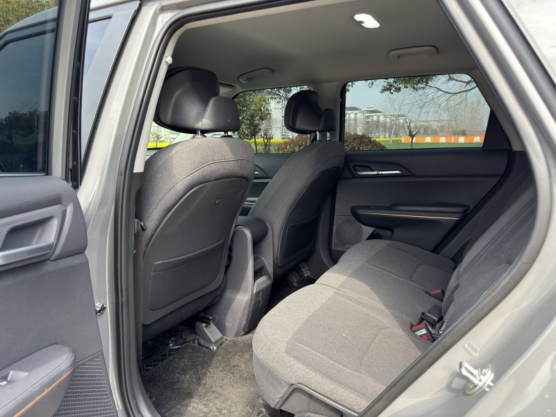 盐城24年起亚EV57