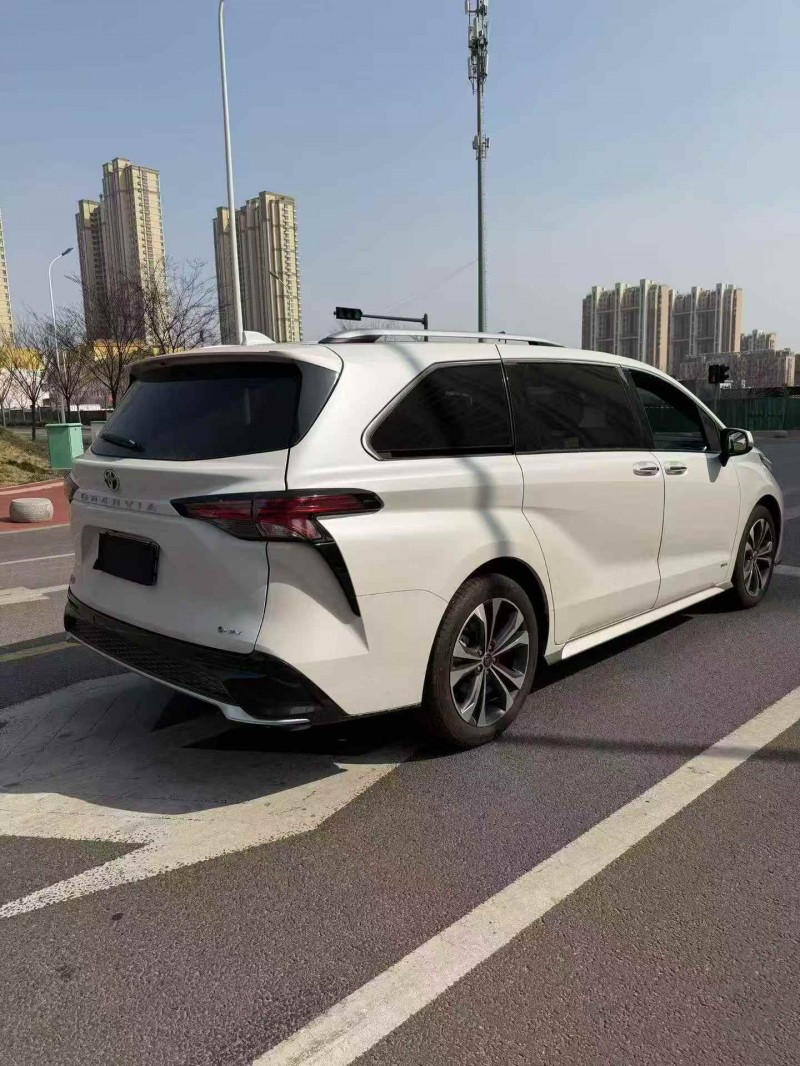 济宁25年丰田格瑞维亚6