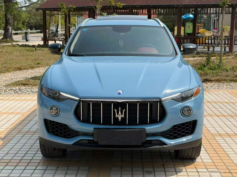 汕头16年玛莎拉蒂Levante1