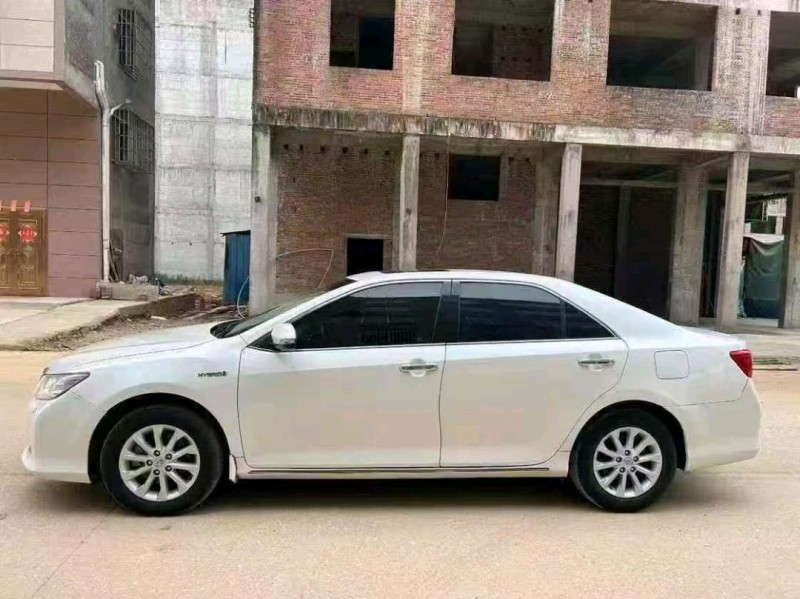 南宁13年丰田凯美瑞2