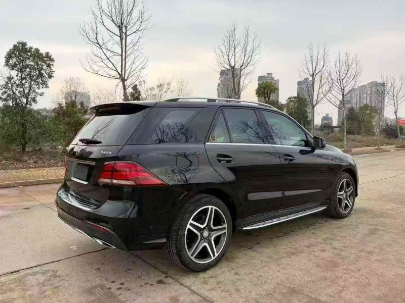 马鞍山16年奔驰GLE9
