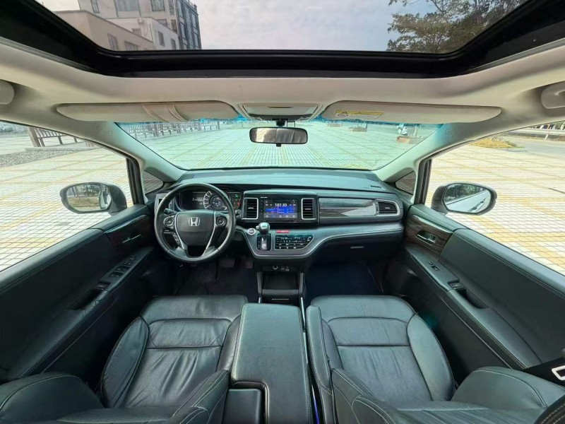 汕头19年本田艾力绅7