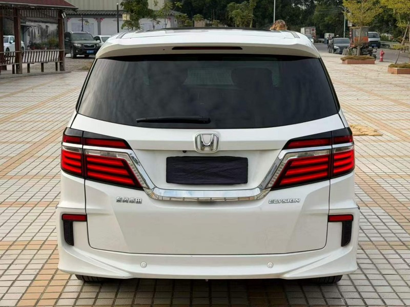 汕头19年本田艾力绅9