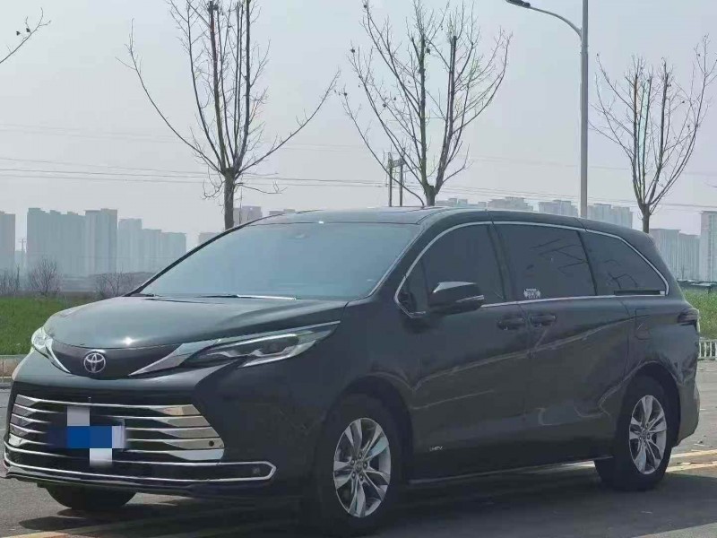 宝鸡24年丰田塞纳2