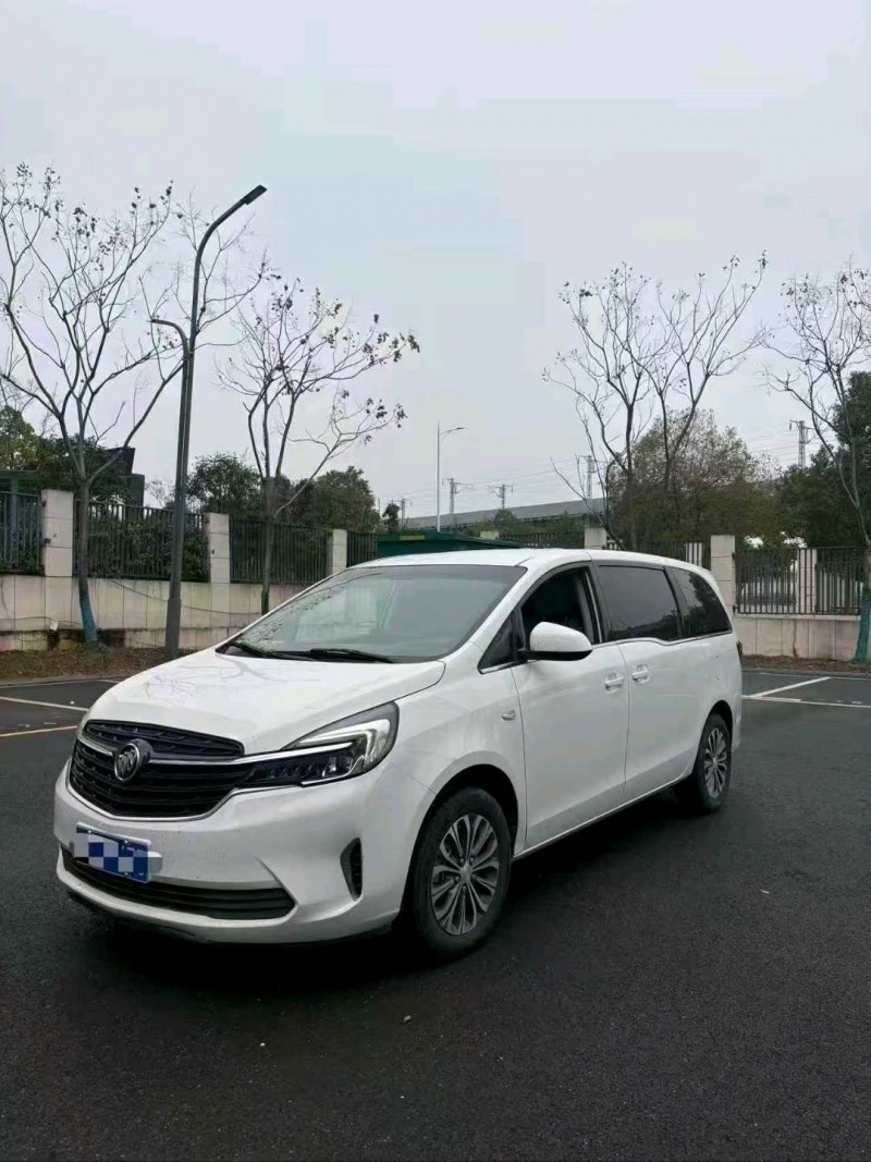 长沙22年别克GL83