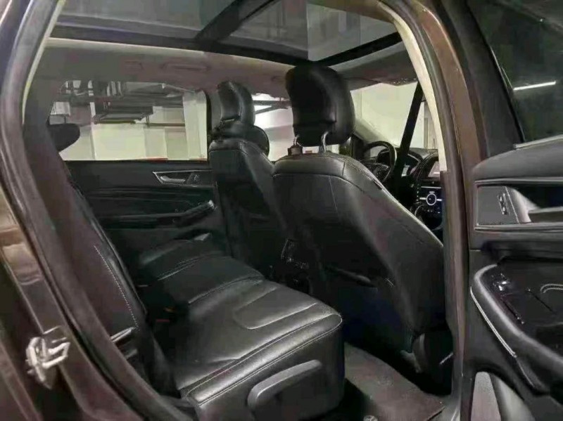 重庆16年福特锐界7