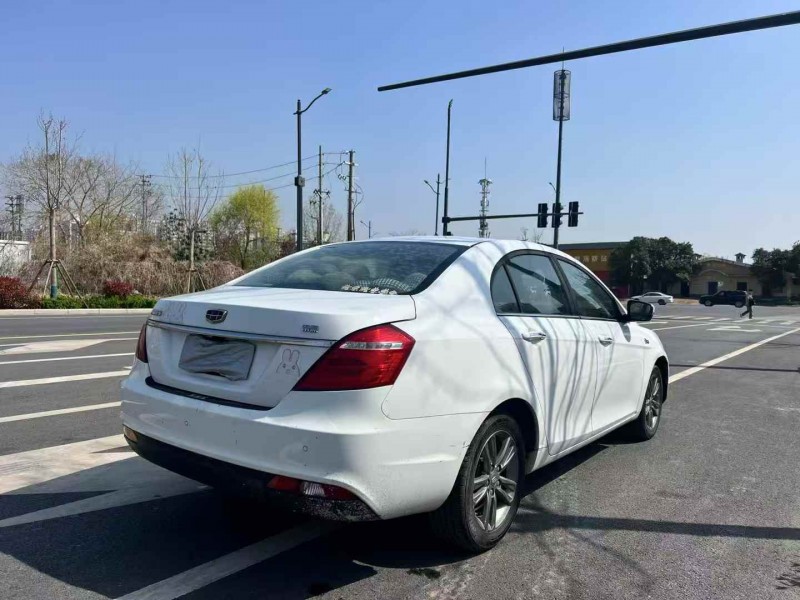 郑州16年吉利帝豪4