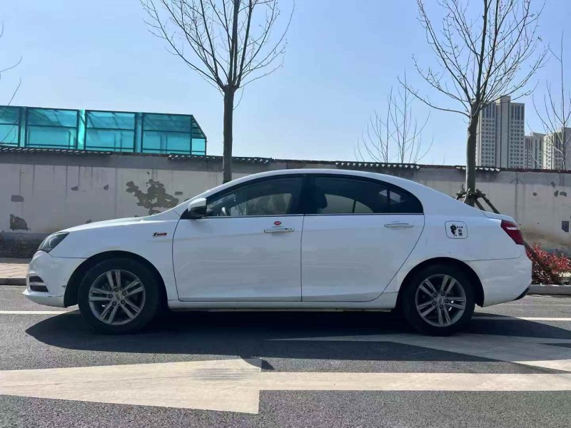 郑州16年吉利帝豪6