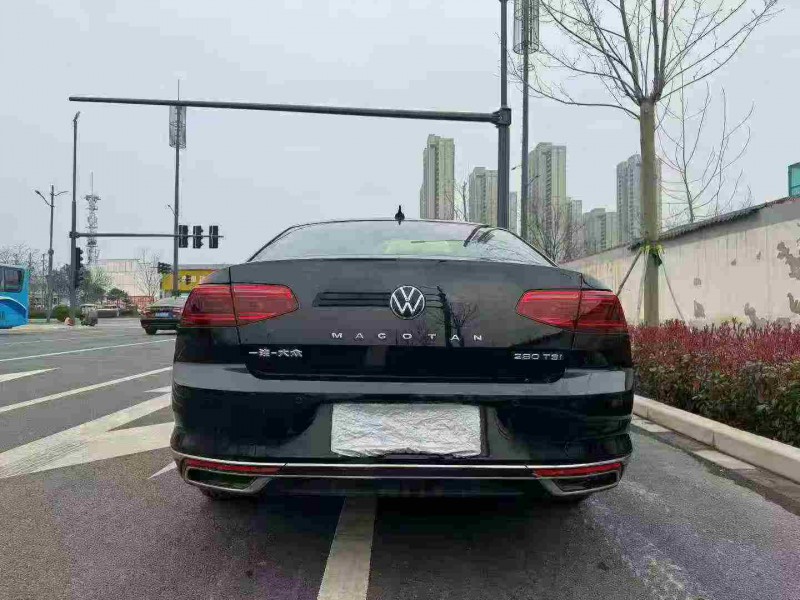 郑州21年大众迈腾4