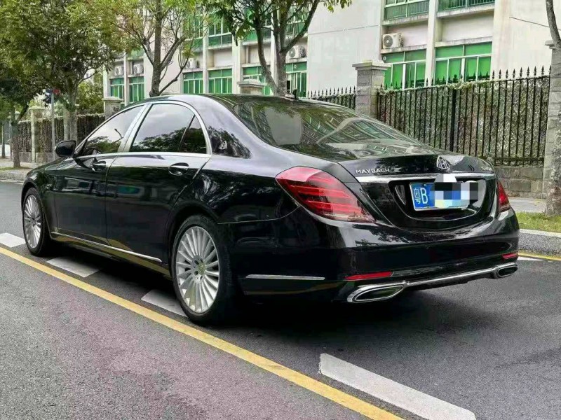 深圳20年奔驰S9