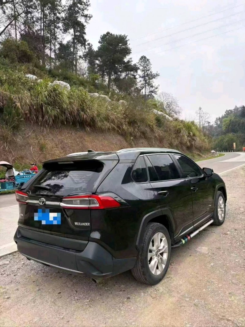 萍乡22年丰田威兰达9