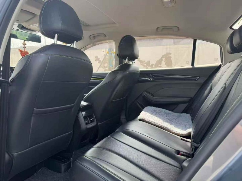 郑州21年荣威i58