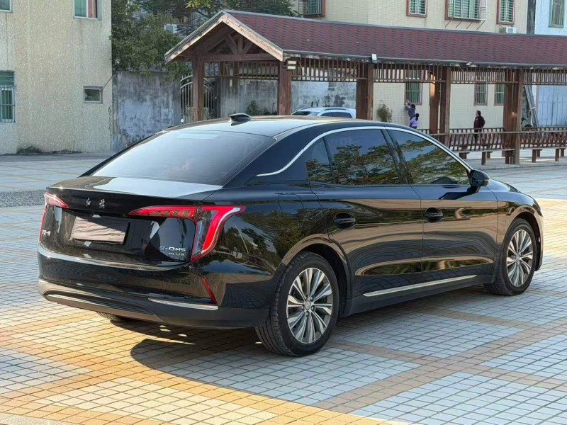 汕头25年红旗E-QM58