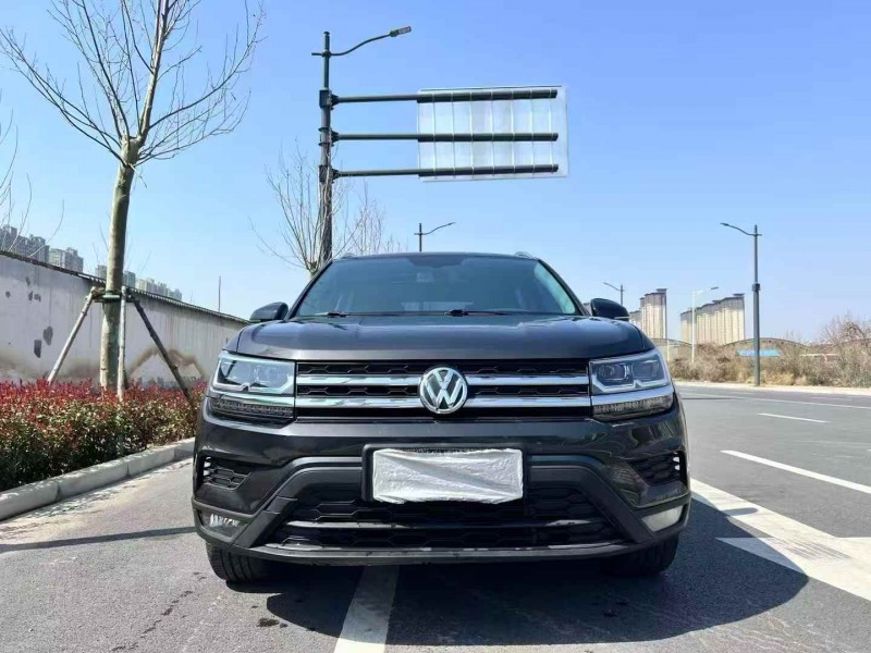 郑州22年大众途岳1