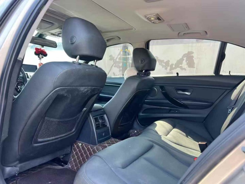 郑州16年宝马3系8