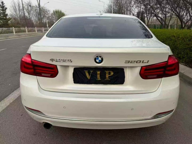 潍坊16年宝马3系8