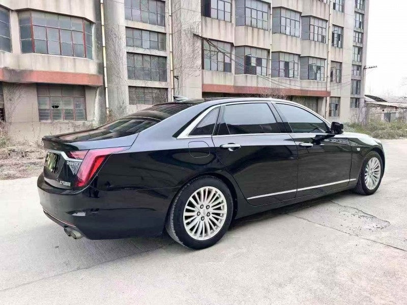 东营20年凯迪拉克CT67