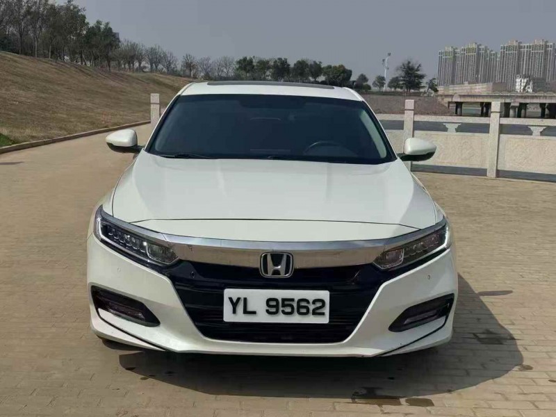 郑州18年本田雅阁1