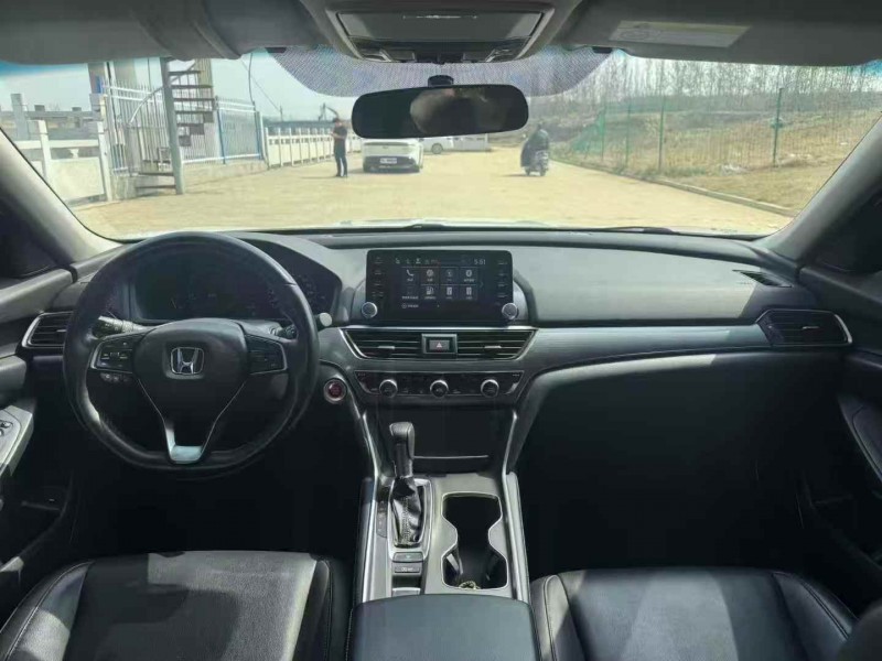 郑州18年本田雅阁5