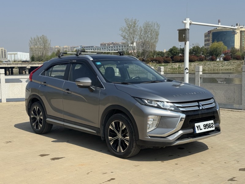 郑州20年三菱奕歌2