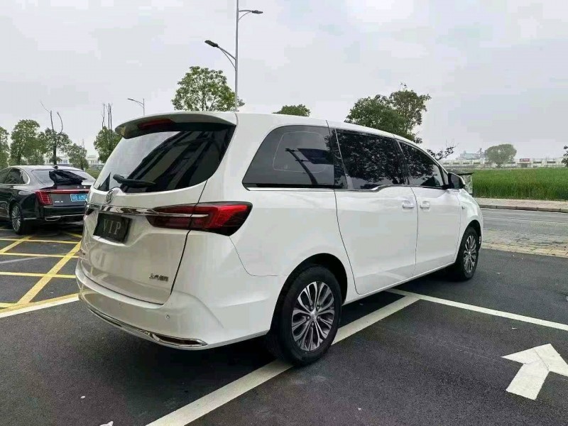 襄阳22年别克GL89