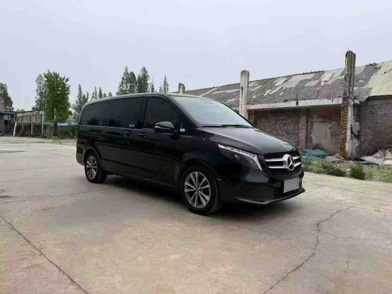 徐州23年奔驰V3