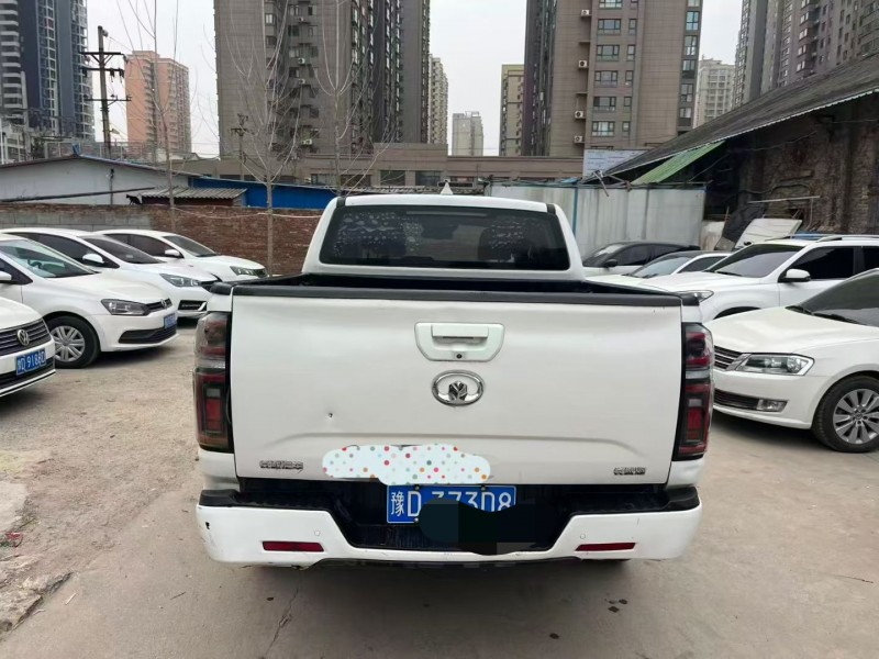 郑州20年长城汽车炮 皮卡8