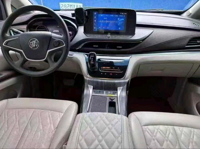 襄阳21年别克GL88