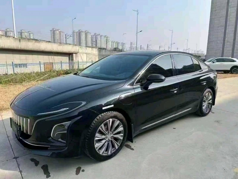 襄阳25年红旗E-QM53