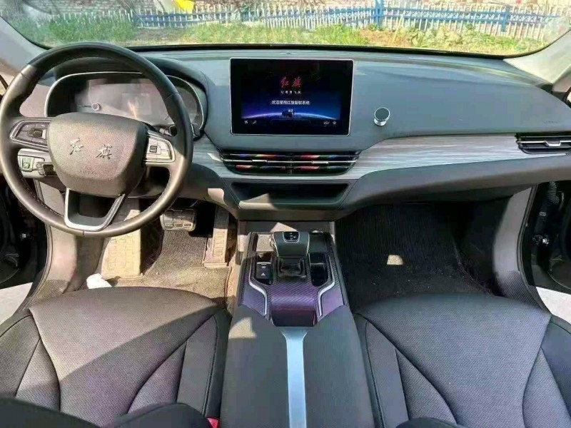 襄阳25年红旗E-QM57